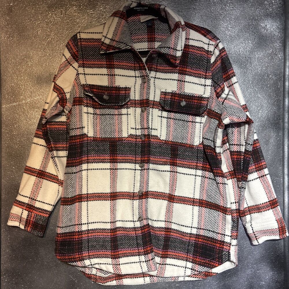 Universal Thread red plaid button-up jacket Size S Women’s Flannel Cabincore